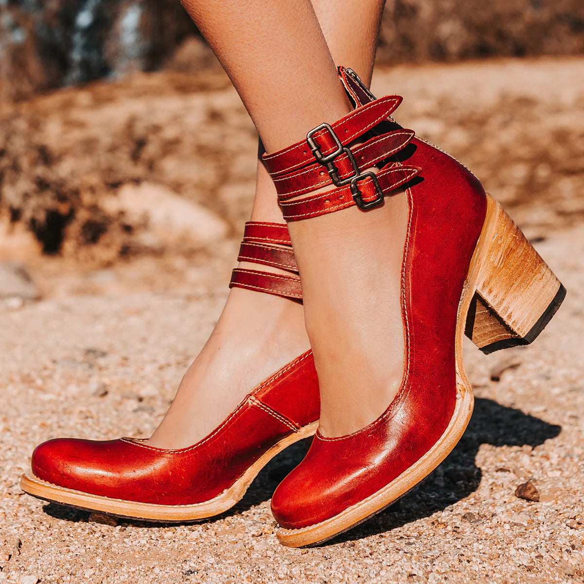 Ginevra - Scarpe con tacco alto con multiple cinghie e suola spessa