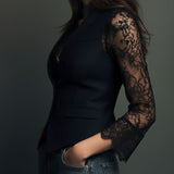 Noémie | Giacca Nera con Maniche Semi-Transparenti