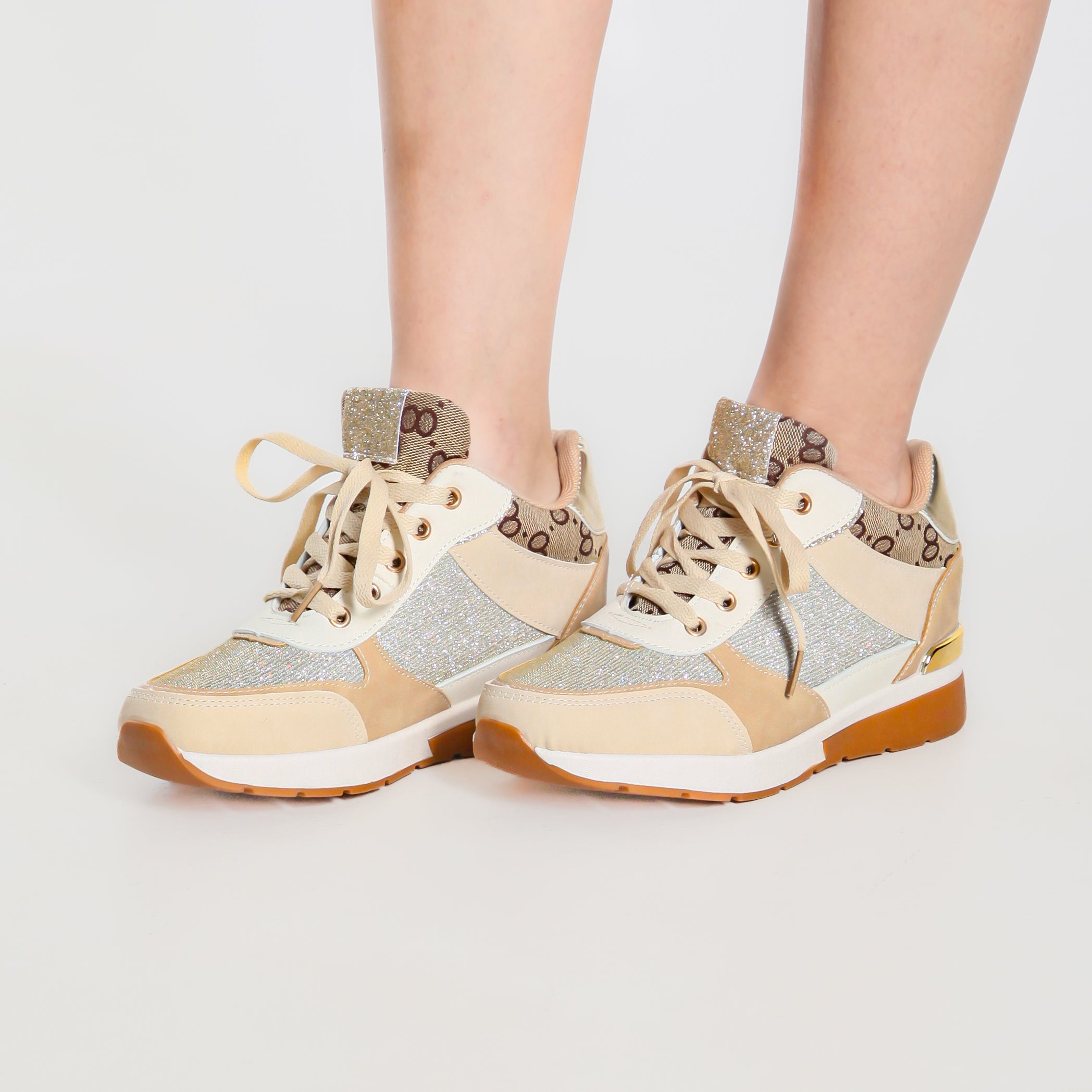 Regina - Sneakers Comfort Sole Alta