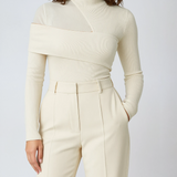 Ginevra | Top Asimmetrico con Collo Alto