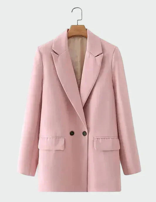 Cappotto Oversized con Linea Moderna