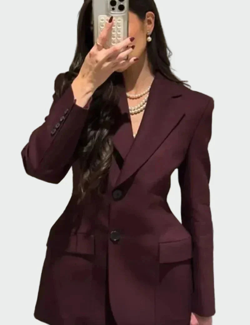 Blazer con Linea Impressionante
