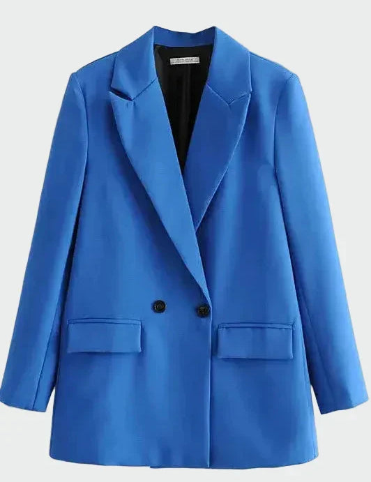 Cappotto Oversized con Linea Moderna